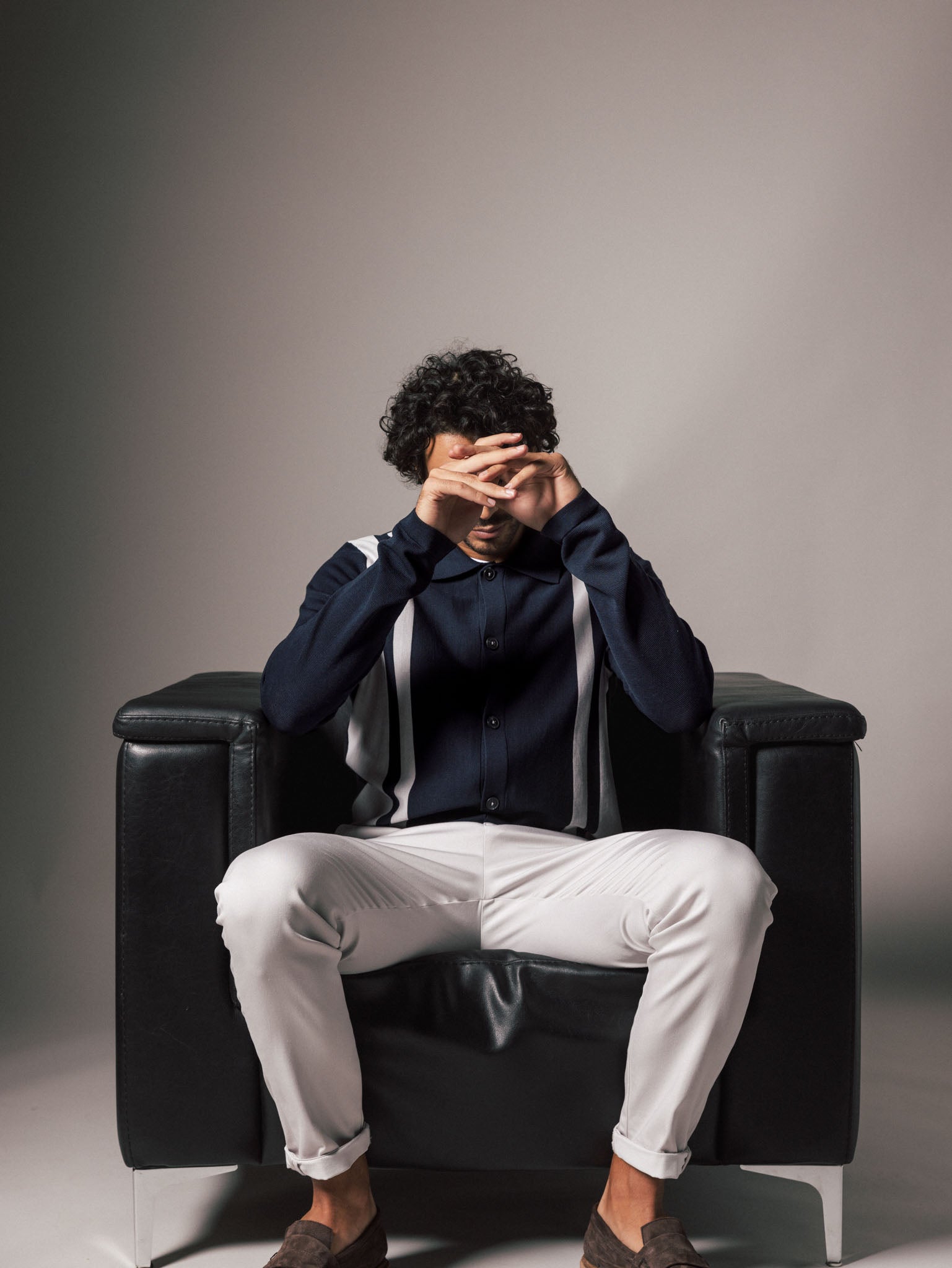 Modelshot / Quiet Gray / Detail